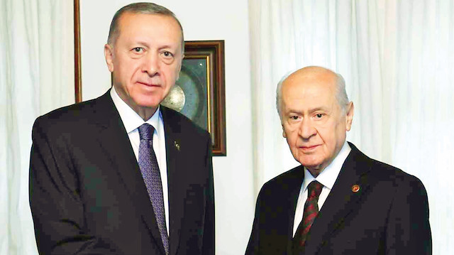​Cumhurbaşkanı Tayyip Erdoğan, MHP Genel Başkanı Devlet Bahçeli ile bir araya geldi.