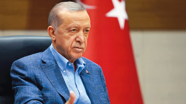 Türkmenistan dönüşü uçakta gazetecilere değerlendirmelerde bulunan Erdoğan, gündeme ilişkin soruları yanıtladı.