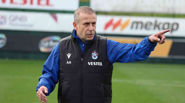Trabzonspor Teknik Direktörü Abdullah Avcı