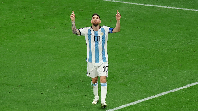 Messi, Arjantin formasıyla 171 maçta 96 gol 55 asist yaptı.