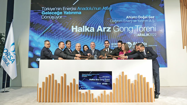 ​​Borsa İstanbul’da gong, Ahlatcı Doğal Gaz Dağıtım Enerji ve Yatırım AŞ için çaldı.