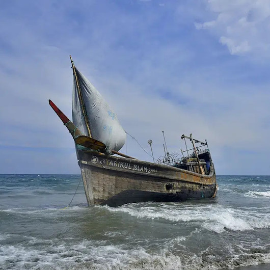Ahşap gemide haftalar süren yolculuk: 185 Arakanlı Müslüman Endonezya'ya sığındı