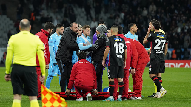 Trabzonspor'da Büyük üzüntü: Edin Visca Oyuna Devam Edemedi | Futbol ...