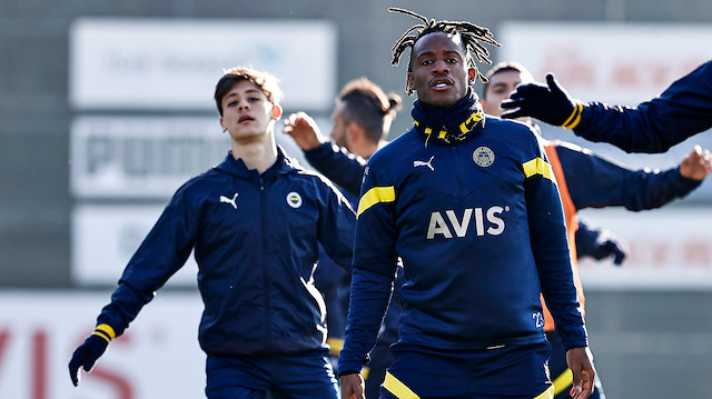 Fenerbahçe ligde ikinci sırada yer alıyor.