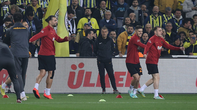 Galatasaraylı futbolcular, Fenerbahçe maçın sonunda röportaj vermeyecek.