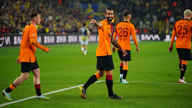 Sergio Oliveira bu sezon Galatasaray formasıyla çıktığı 17 maçta 2 gol 4 asistlik performans sergiledi.
