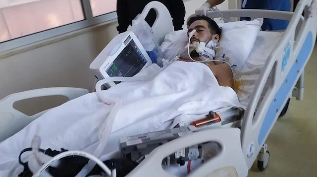 Hastanede tedavi gören 27 yaşındaki motosikletli kurye Sezer Milyon, 4 Ocak tarihinde hayatını kaybetti.
