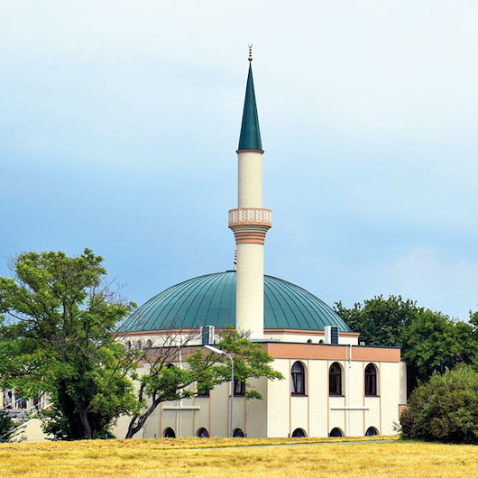 Avusturya'da tüm Müslümanlar "ortak takvime" göre ibadet edecek