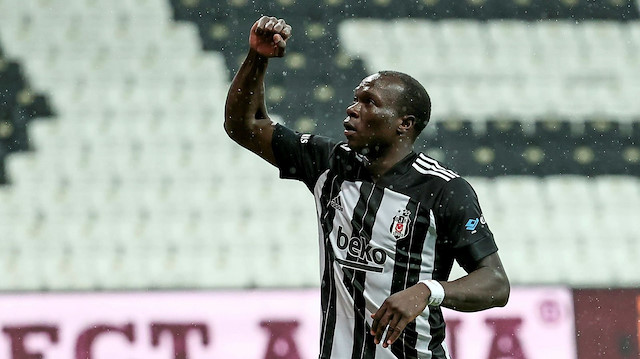 Aboubakar daha önce iki farklı dönemde Beşiktaş forması giymişti.