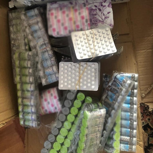 Eczane dışında satışı yasak olan 44 bin ilaç ele geçirildi