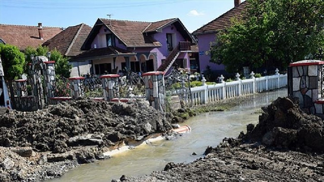 تركيا تمد يد العون لمتضرري السيول في نوفي بازار الصربية