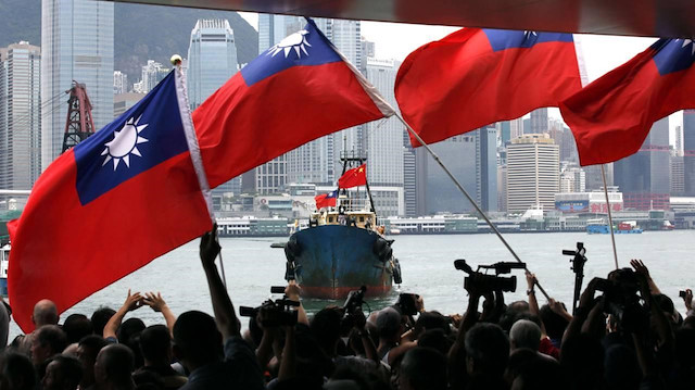 Tayvan açıkladı: Ada çevresinde Çin'e ait 34 hava aracı ve 9 gemi tespit edildi