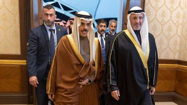 السعودية والكويت تبحثان "مستجدات إقليمية"