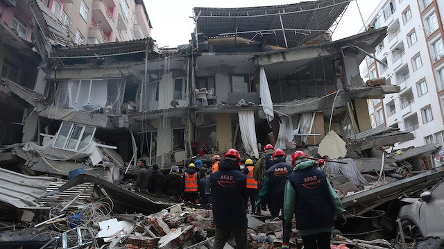 İçişleri Bakanı Süleyman Soylu: 941 bina tamamen yıkıldı