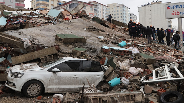 Kahramanmaraş merkezli deprem faciası: Can kaybı 3 bin 549