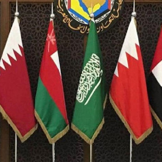 مباحثات بحرينية قطرية في الرياض لمعالجة "الملفات العالقة"