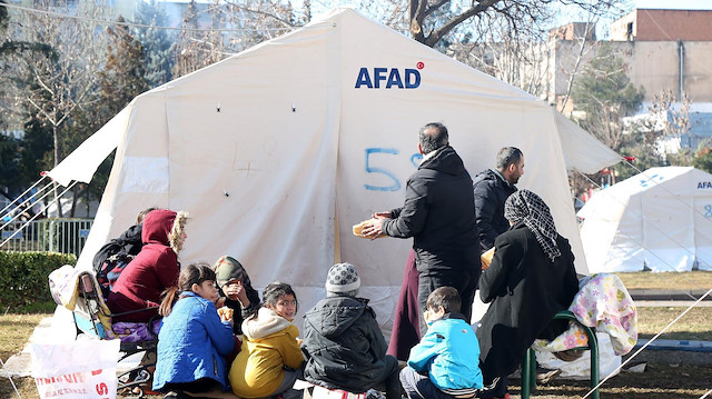 AFAD iddiaları yalanladı: Depremzedelerden hiçbir belge istemiyoruz
