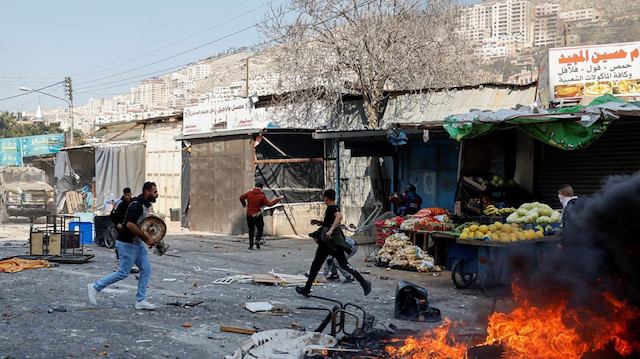 İsrail'in Nablus'a düzenlediği saldırıda çok sayıda Filistinli öldü, onlarca kişi yaralandı