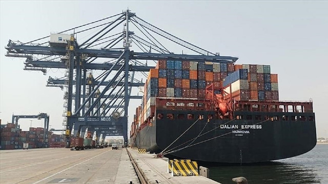 باكستان ترسل ثاني سفينة مساعدات لمنكوبي زلزال تركيا