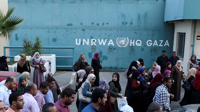 İsrail'in yeni politikası: UNRWA'ya verilen fonları sonlandırmak