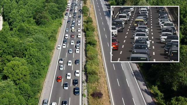 Kurban Bayramı tatili erken başladı: Düzce ve Bolu geçişinde akıcı yoğunluk yaşanıyor