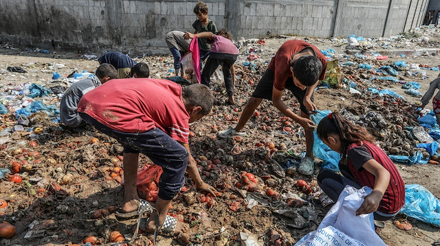 Gazze halkı, kıtlık ve yüksek fiyatlarla boğuşuyor