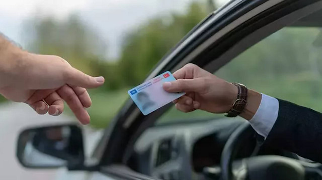 Ehliyet yenileme tarihi uzatıldı