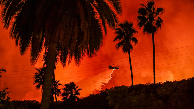 ABD'deki yangın söndürülemiyor: Ölenlerin sayısı 11'e çıktı