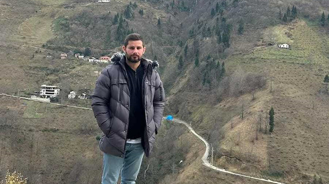 Kendi asker eğlencesinde silahla yaralandı