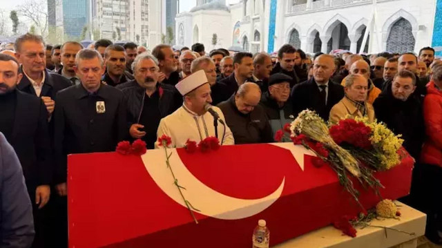 Volkan Konak'ın cenaze namazında imam uyarı yaptı: Bu şekilde namaz olmaz