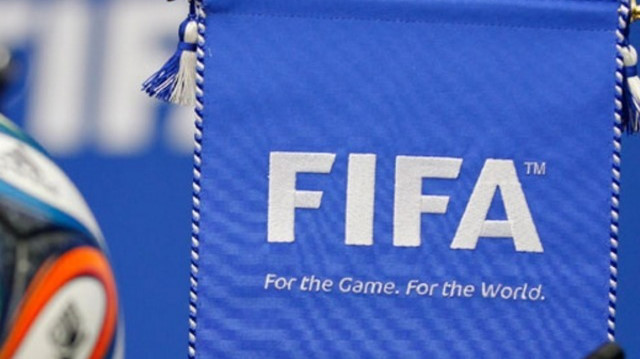 FIFA'dan Türkiye'de şok karar: 8 kulübe transfer yasağı getirildi
