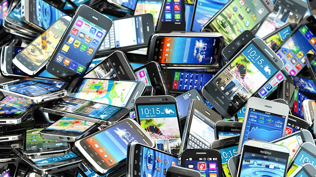 Ticaret Bakanlığı açıkladı: 4 cep telefonu modeli toplatılıyor