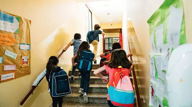 Yarın okullar tatil mi? 5 Haziran 2025 arife günü okul var mı?