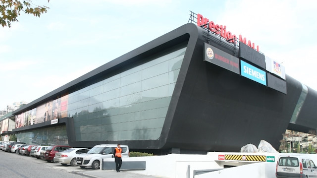 Lüks AVM kepenk indiriyor: Başakşehir'deki ünlü alışveriş merkezi 15 gün sonra tamamen kapanıyor