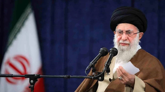 Hamaney sığınağa çekildi: Tüm elektronik iletişimi askıya alındı