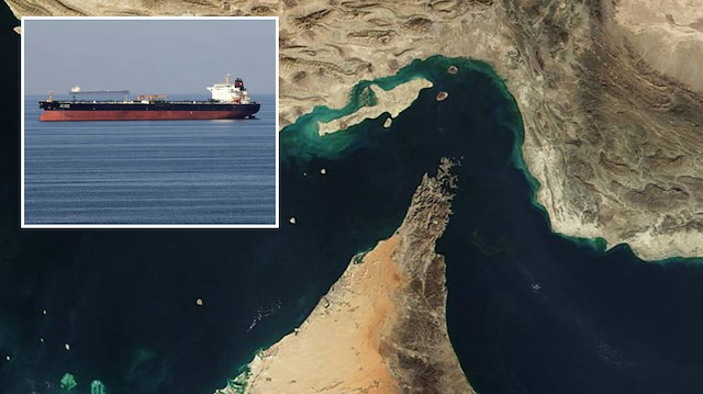 Ateşkesin ardından Hürmüz Boğazı iddiası: 'İran mayın döşemek için hazırlık yaptı'