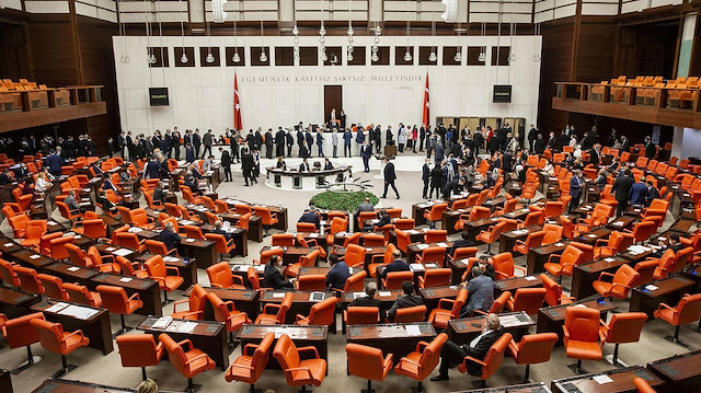 TBMM'de salgın alarmı: 100’den fazla vekil ve personel hastanelik oldu