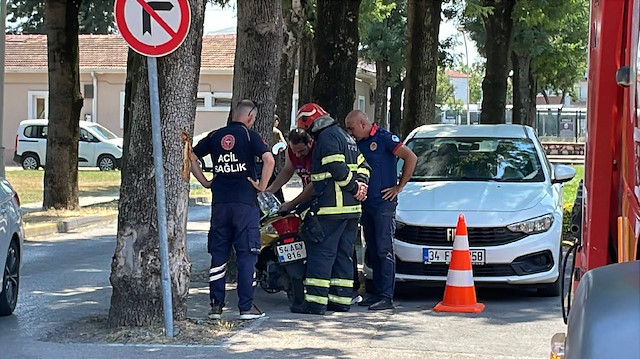 Kendimi yakacağım dedi: Ekipler gelince bozuntuya vermeden motosikletine doldurdu