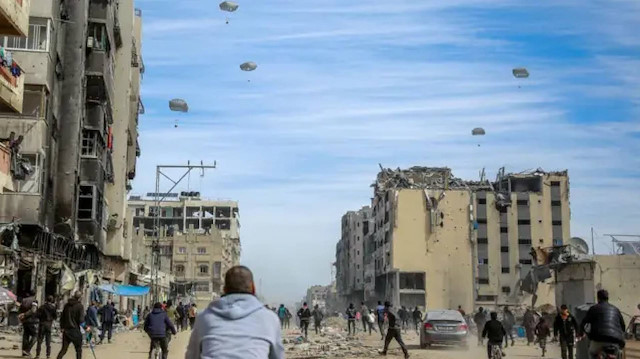 İtalya düğmeye bastı: Gazze'ye havadan yardım ulaştırmaya başlayacak