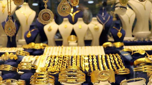 Sabah dükkana giden müşteriler şok yaşadı: 25 yıllık kuyumcu altınlarla ortadan kayboldu