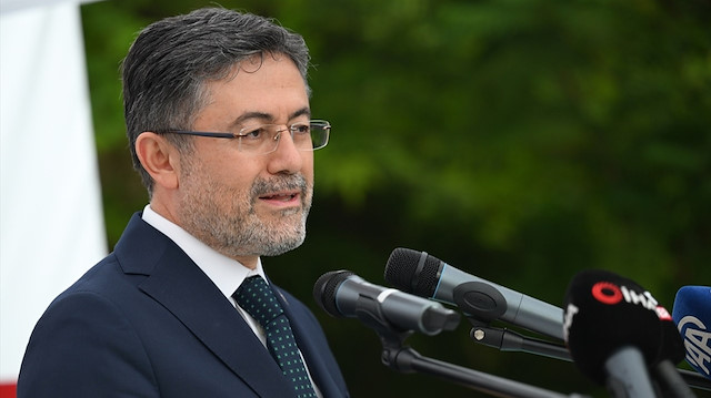 Bakan Yumaklı: İki yangının çıkmasının arasında 4 dakika var