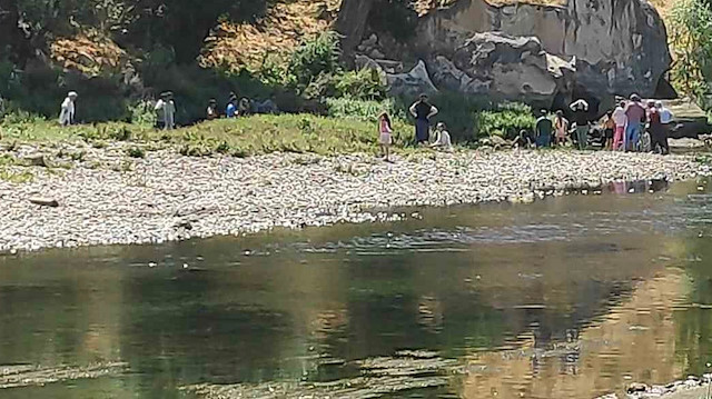 Kuzenini kurtarırken boğulma tehlikesi atlatan genç hayatını kaybetti