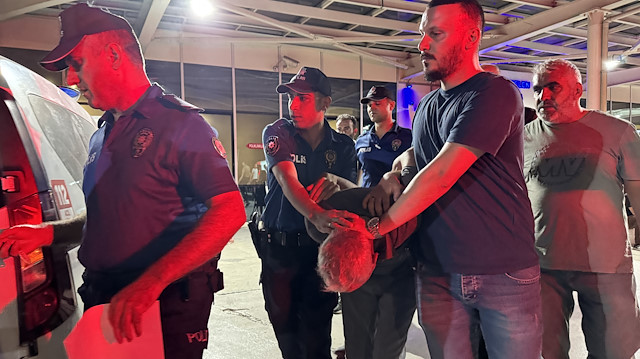 Baba ve 11 yaşındaki oğlunu tabancayla öldüren zanlı yakalandı