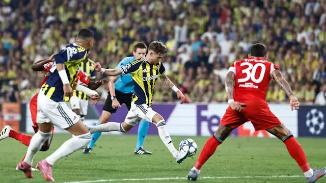 Benfica Fenerbahçe maçı hangi kanalda, şifresiz mi? Fenerbahçe'nin ilk 11'i belli oldu