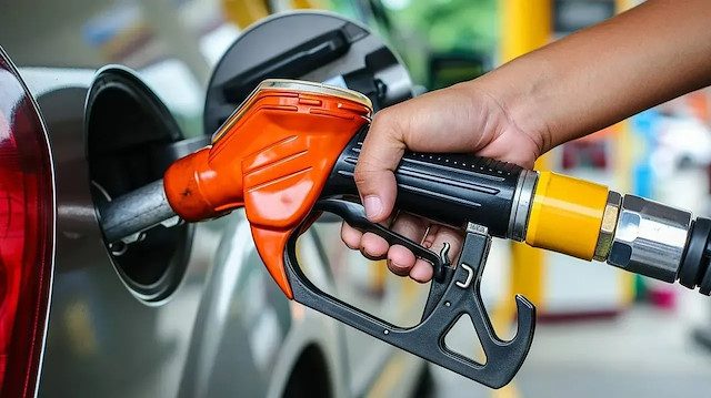Akaryakıt fiyatları 28 Ağustos 2025 | Benzine zam geldi mi, motorin (mazot) fiyatı ne kadar oldu? İstanbul, Ankara, İzmir güncel benzin, motorin ve LPG fiyatları