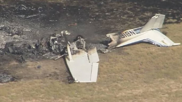 ABD’de felaket anları: Colorado’da uçaklar havada çarpıştı