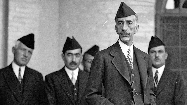 Bağdat sokaklarında kesif bir kan kokusu...
