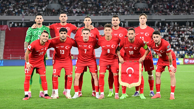 Gürcistan'da milli maç öncesinde Gürcülerden milli marşımıza hadsizlik: Ekranlara yansıdı