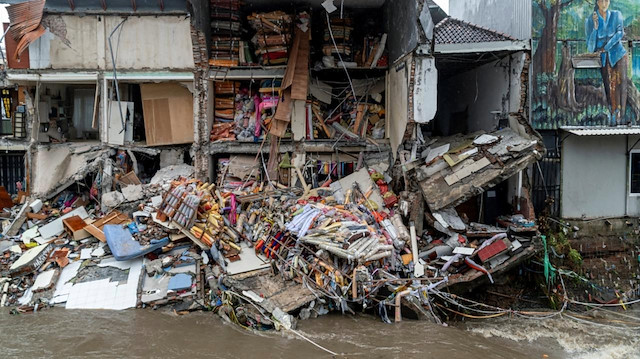 Bali Adası'nı sel vurdu: 19 ölü, 10 kayıp