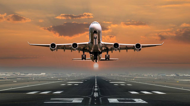 Havalimanlarında yeni dönem: Kağıt belge dönemi sona erdi... Dijitale geçiliyor